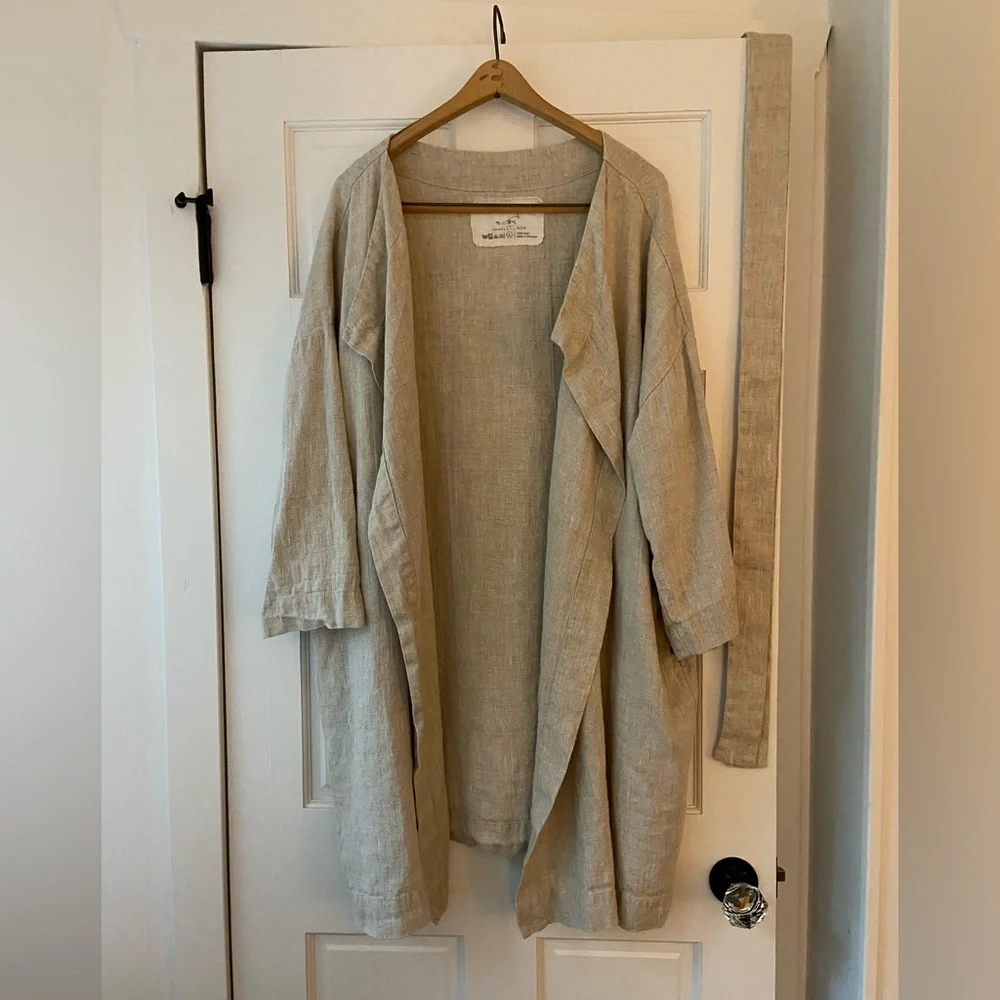 Amsterdam Coat notPERFECTLINEN Heavyweight Linen in Beige - Picture 6 of 8